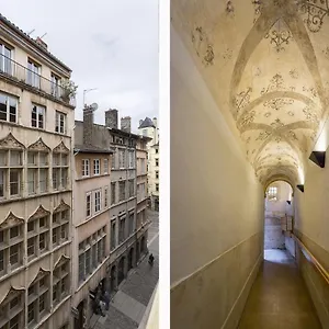 Host - Coeur Vieux & Lyon