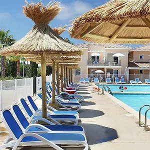 3 Etoiles Odalys Les Oceanides Piscine Argentiere Place De Parking Privee Boite A Cle France