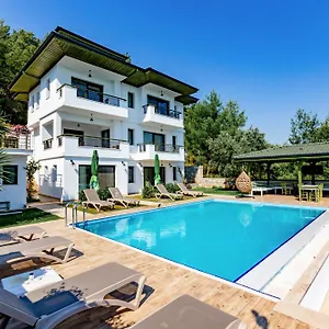 Beacon Hill Otel Akyaka (Mugla)