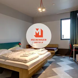 Meininger Porte De Vincennes Париж