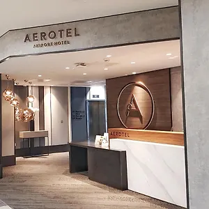 ホテル Aerotel London Heathrow Airport, Terminal 2 & Terminal 3 ****